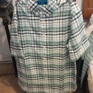 Towncraft Green and White Casual Button Down Shirt